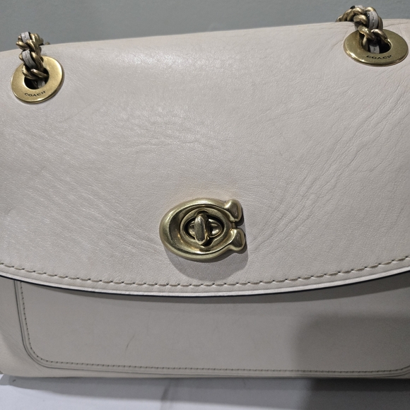 Elegant  Coach Parker Chalk Color Purse Its Must Have In Your Closet - Picture 16 of 16